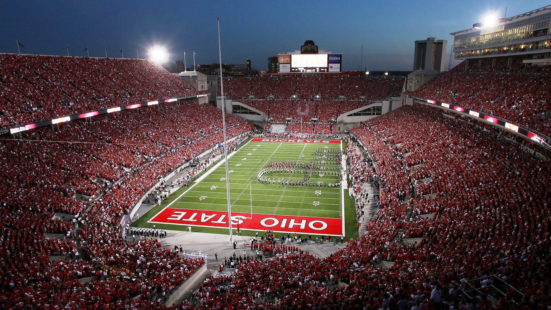 拉塞尔质疑勒克莱尔赛车设定逼近违规红线，技术争议或成赛季转折点