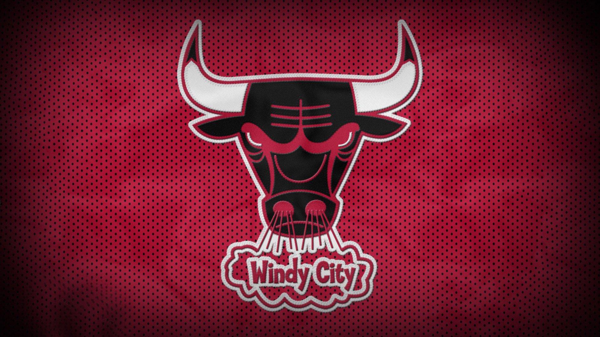 国足中场革新，从郑智接班人迷思，看日本J2联赛的华裔哈维启示