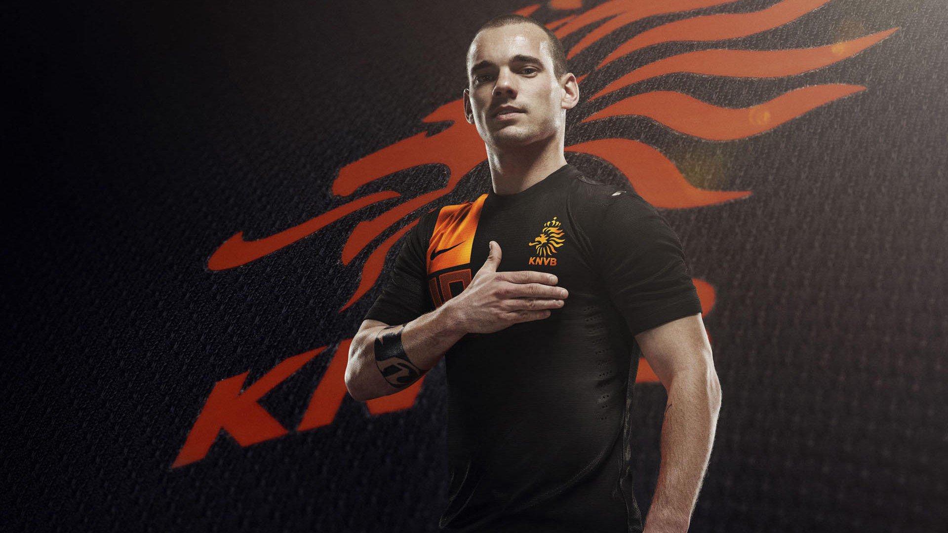 德甲传奇替补射手告别绿茵场 未来执哨可能性引猜测